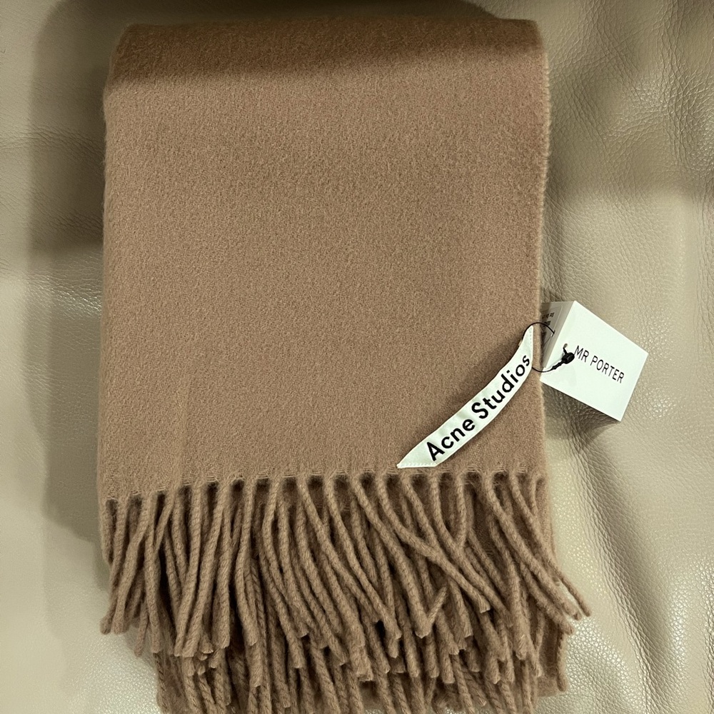 NWT Acne Studios Canada Wool Oversized Scarf in Camel Brown